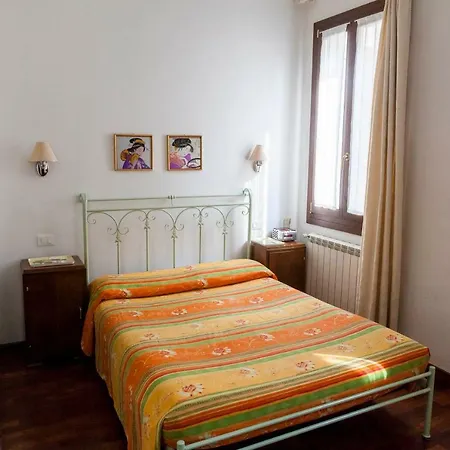 Fujiyama Bed and breakfast Venecia
